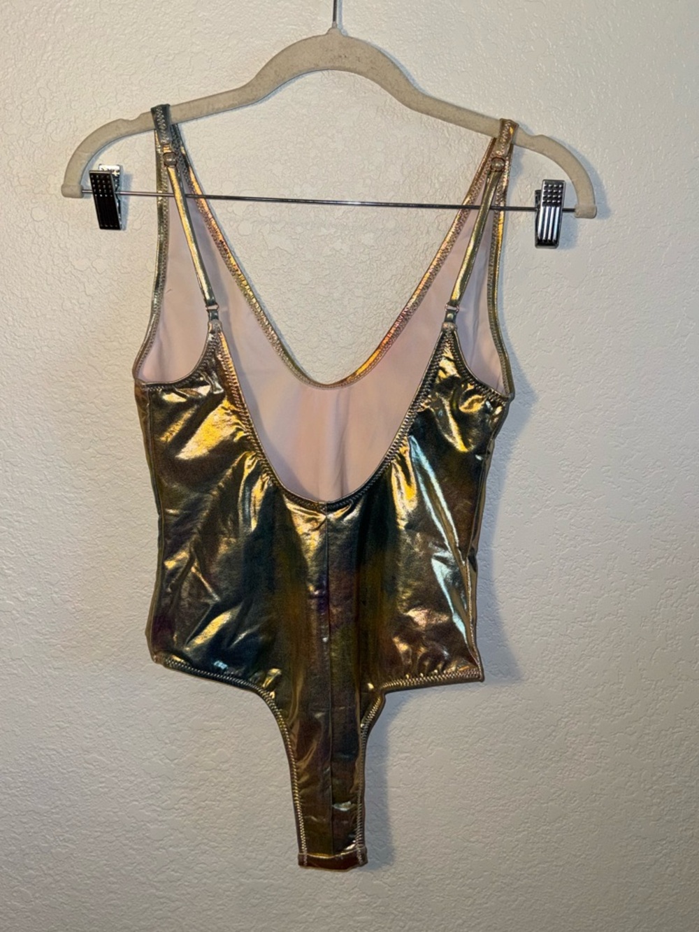 Bond-Eye Viva One Piece Ziggy Stardust Gold Thong Swimsuit NEW Size M - Picture 4 of 9
